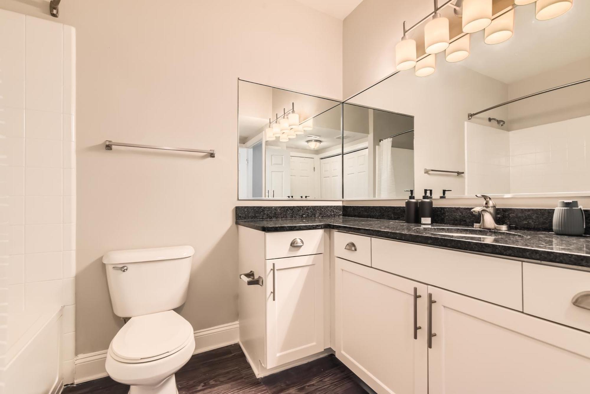 Appartement Crest At Midtown 4218 L 1 Bedroom 1 Bathroom