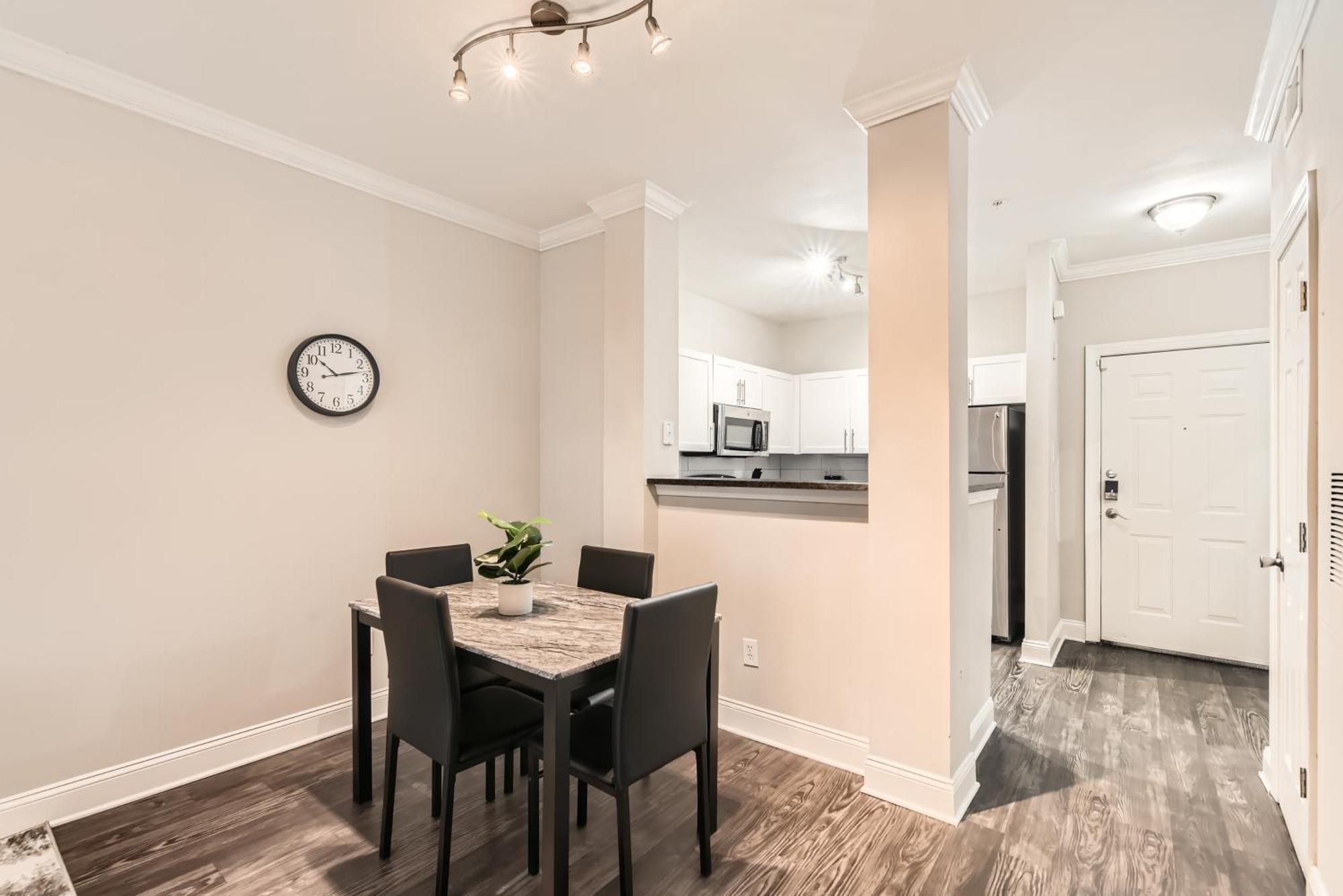 Appartement Crest At Midtown 4218 L 1 Bedroom 1 Bathroom *