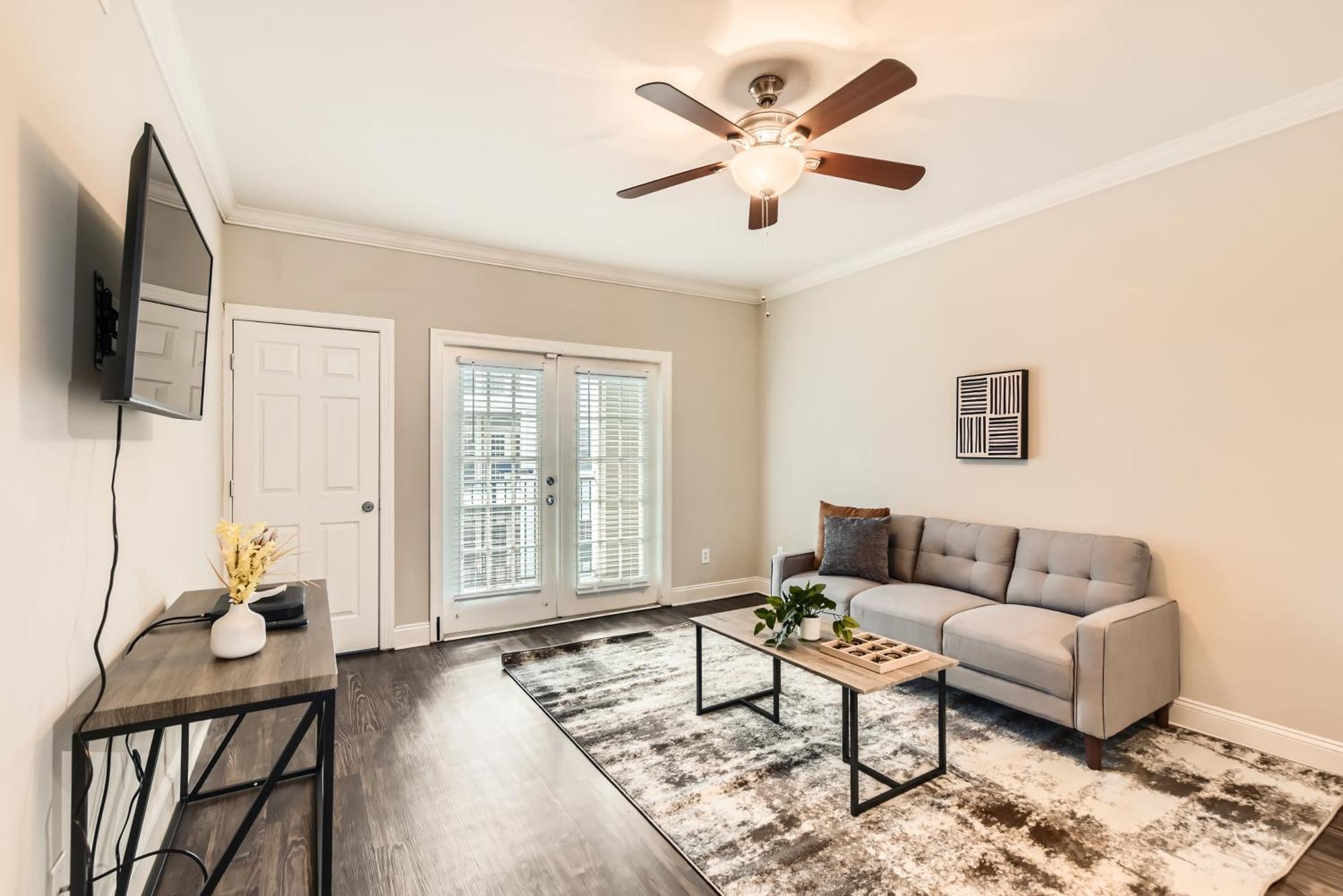 Crest At Midtown 4218 L 1 Bedroom 1 Bathroom Atlanta